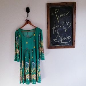 NWOT Green Floral 3/4 sleeve dress